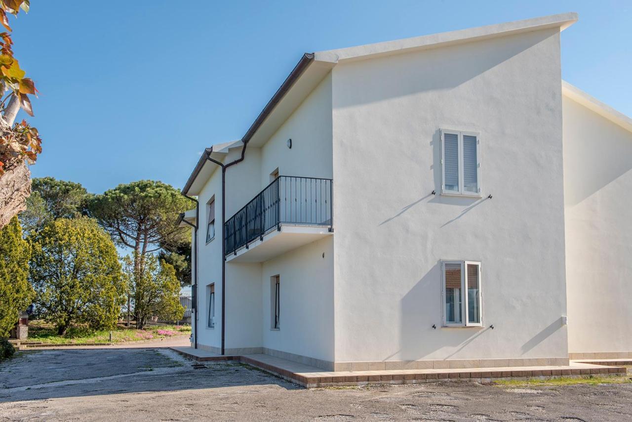 A11 - Varano, Delizioso Trilocale Con Giardino Ancona Exteriér fotografie